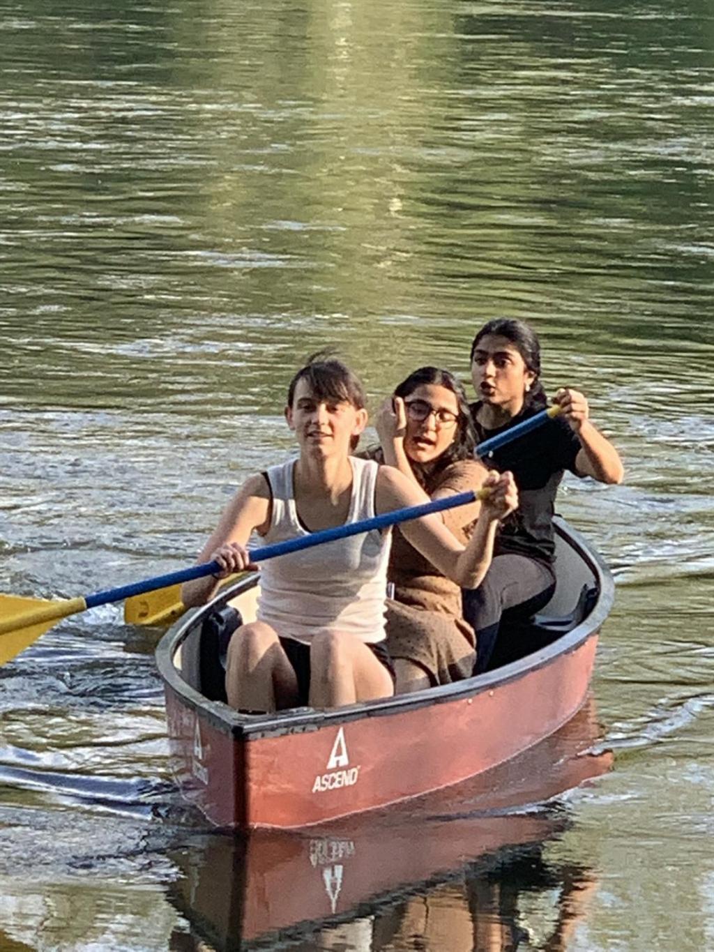 Bear Valley- Riverfront With Hot Tub! 루레이 외부 사진